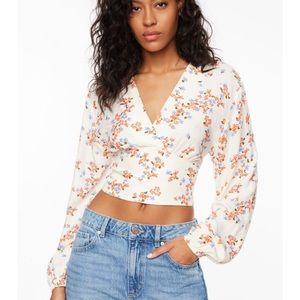 DYNAMITE Long Sleeve V-Neck Blouse pink floral size large NWT